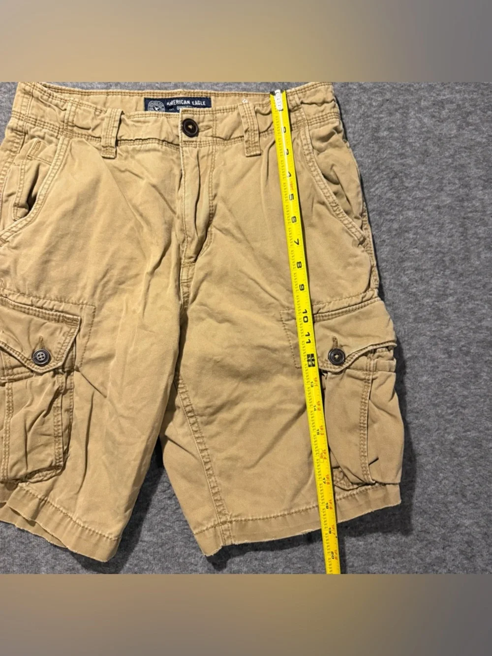 American Eagle Cargo Shorts Mens 28 tan brown 10